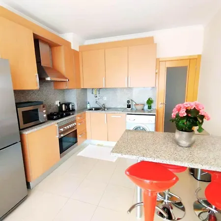 Sol Mar Penthouse By Da Costa البوفيرا