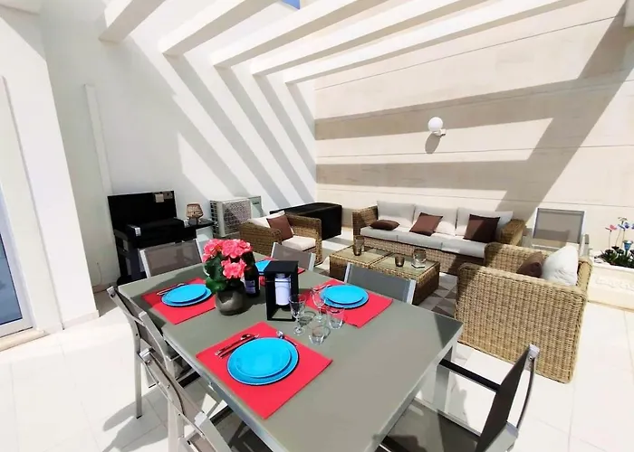 Sol Mar Penthouse By Da Costa *